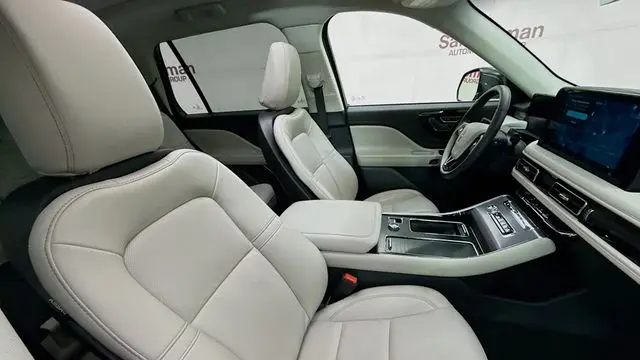 2025 Lincoln Aviator Premiere