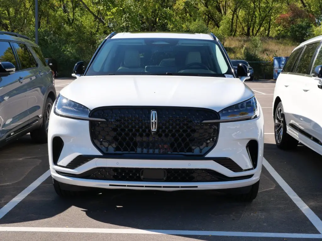 2026 Lincoln Aviator - $55,945