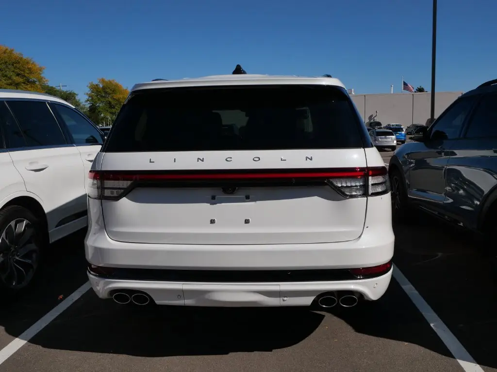 2026 Lincoln Aviator - $55,945