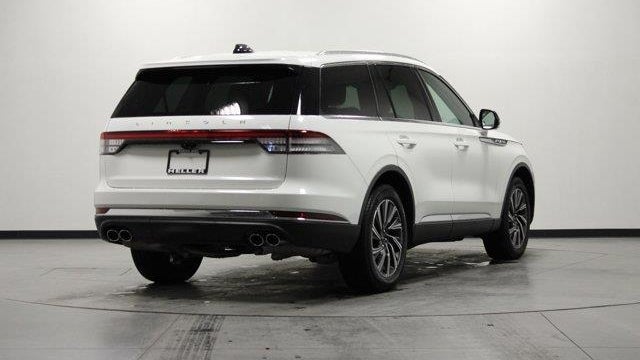2025 Lincoln Aviator Premiere
