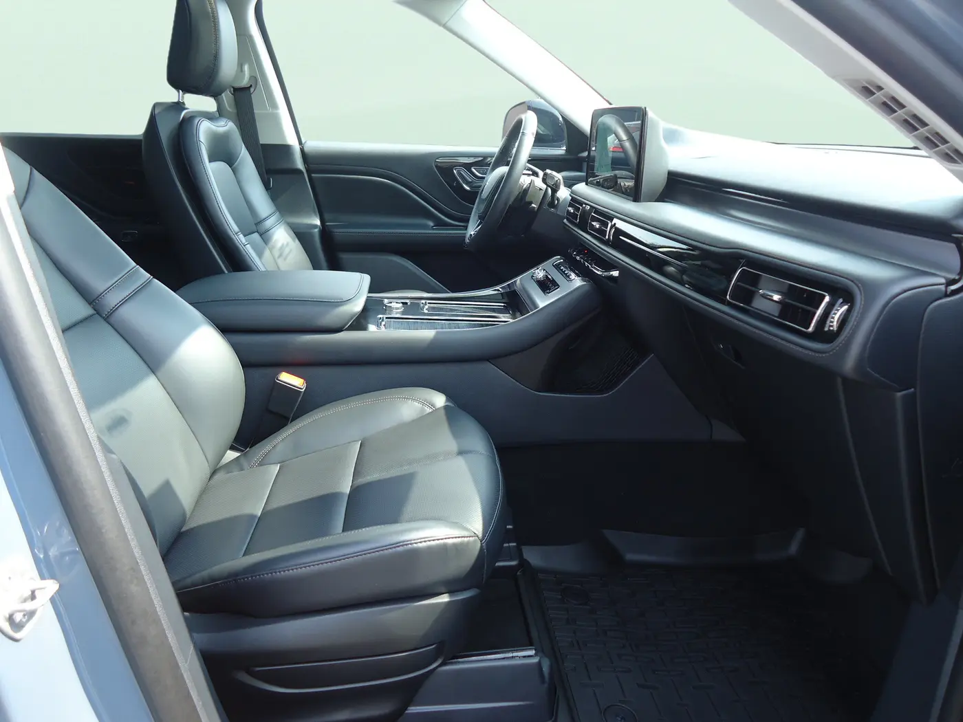 2026 Lincoln Aviator - $59,900