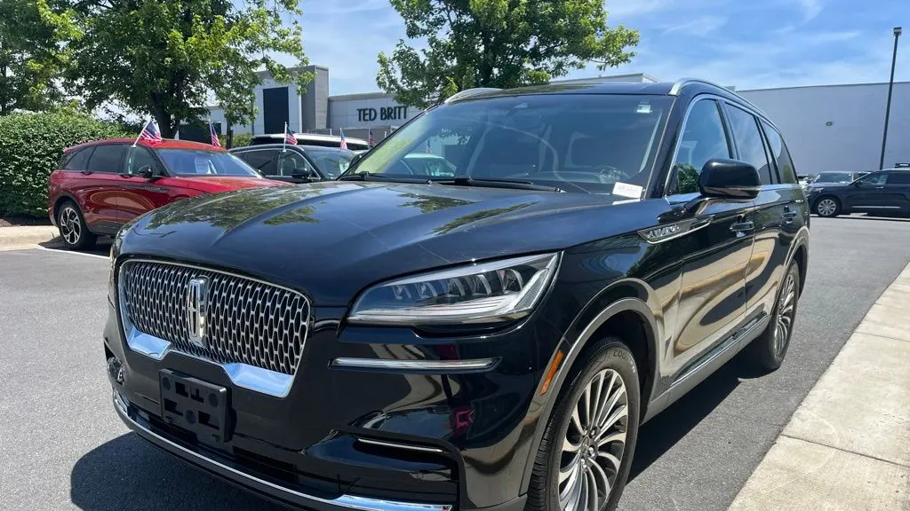 2022 Lincoln Aviator Standard