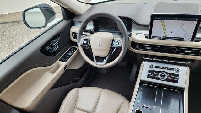 2023 Lincoln Aviator Standard
