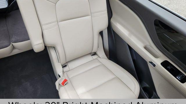 2023 Lincoln Aviator Standard