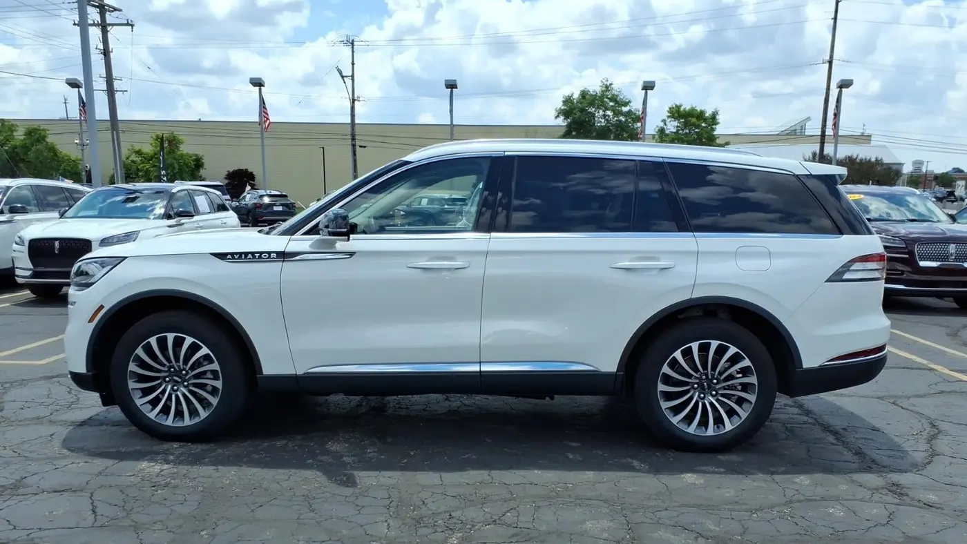 2024 Lincoln Aviator Premiere