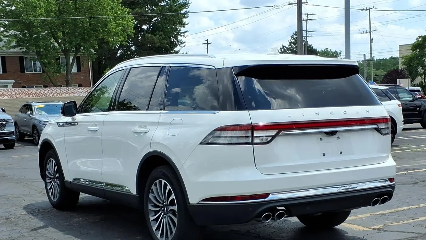 2024 Lincoln Aviator Premiere