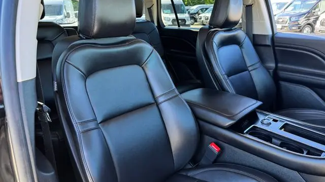2023 Lincoln Aviator Standard