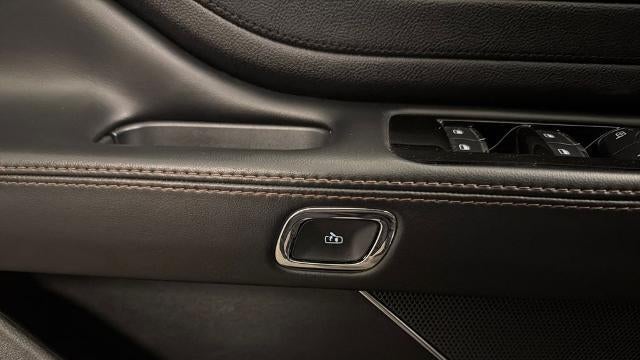 2023 Lincoln Aviator Standard