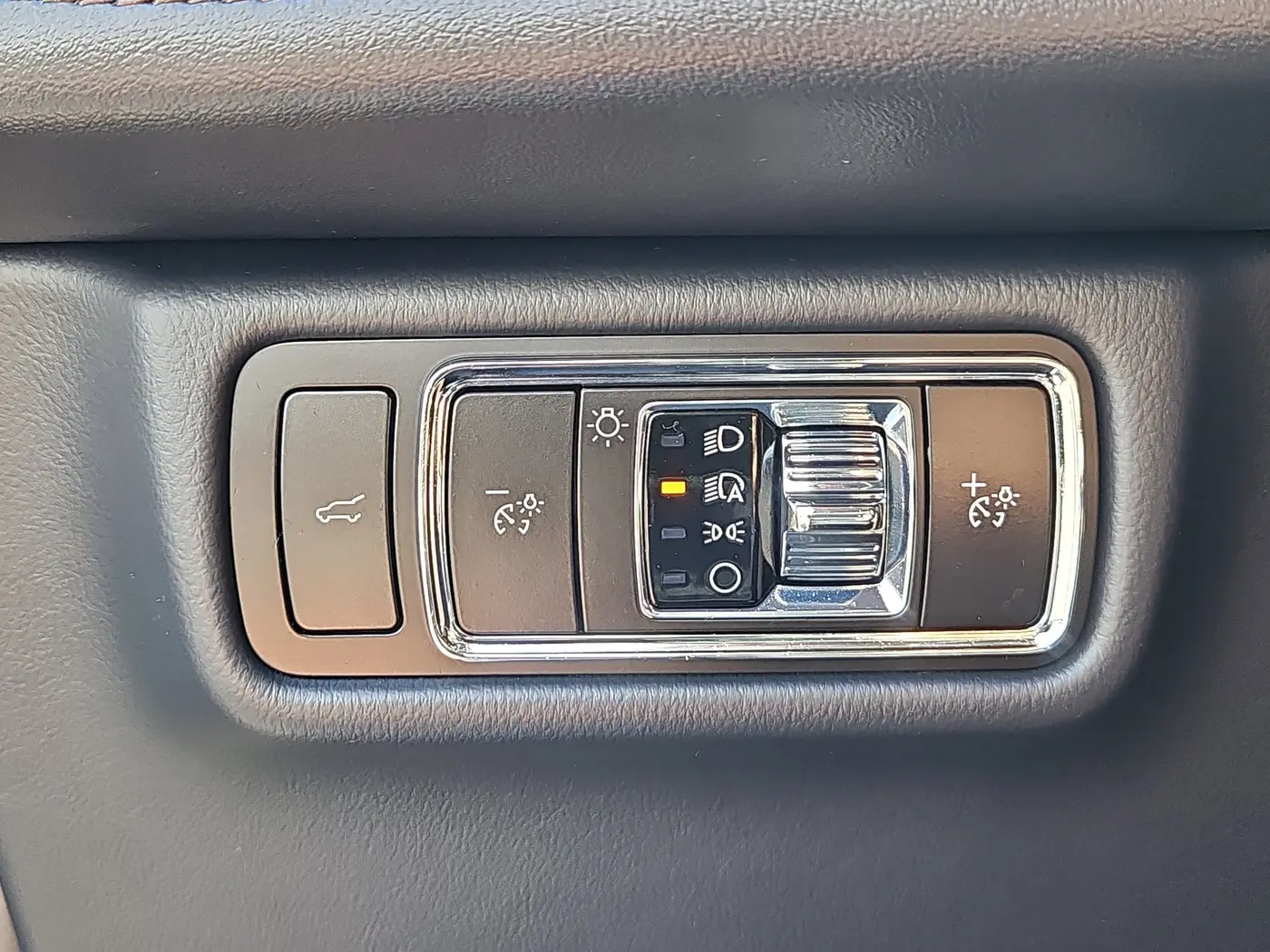 2025 Lincoln Aviator - $58,496