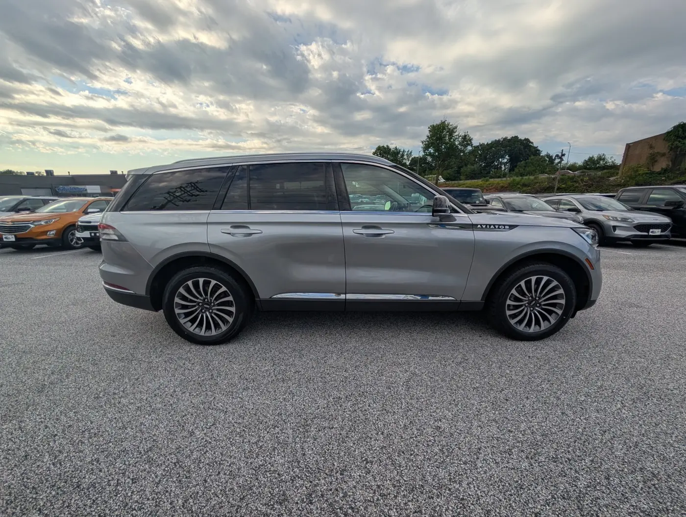 2024 Lincoln Aviator - $44,250