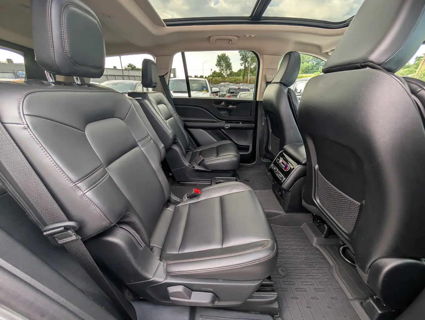 2024 Lincoln Aviator - $44,250