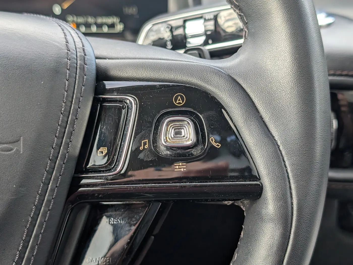 2024 Lincoln Aviator - $44,250