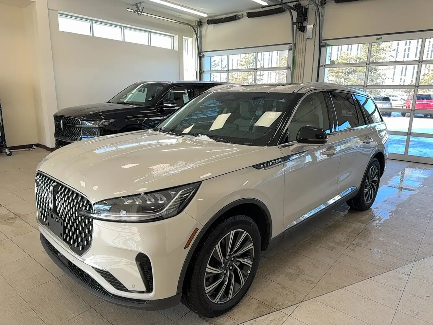 2025 Lincoln Aviator - $56,295