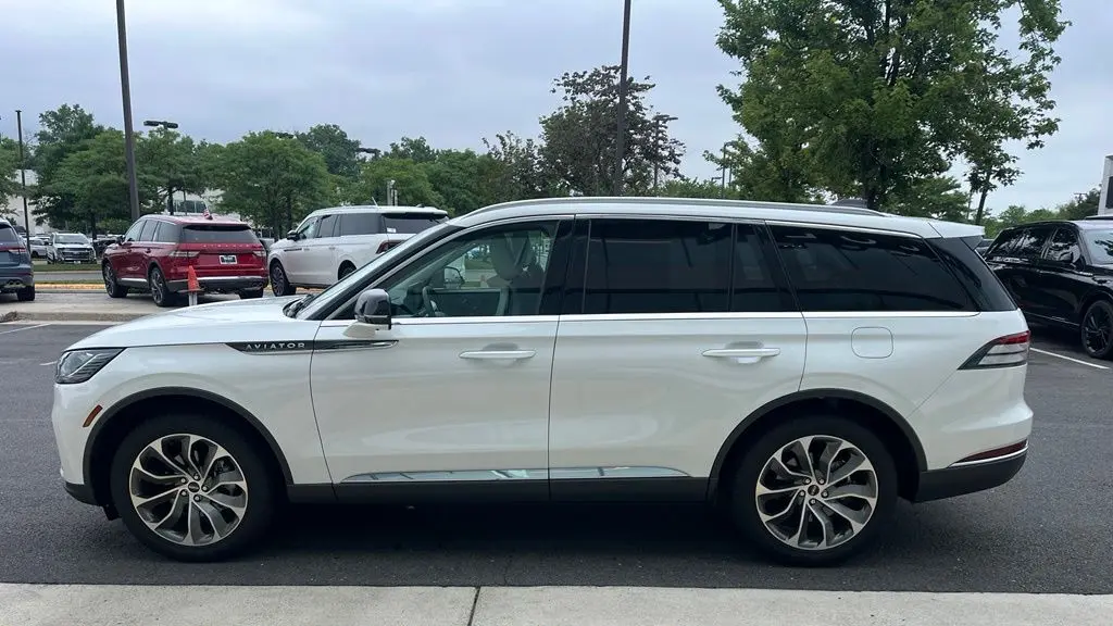2026 Lincoln Aviator Premiere
