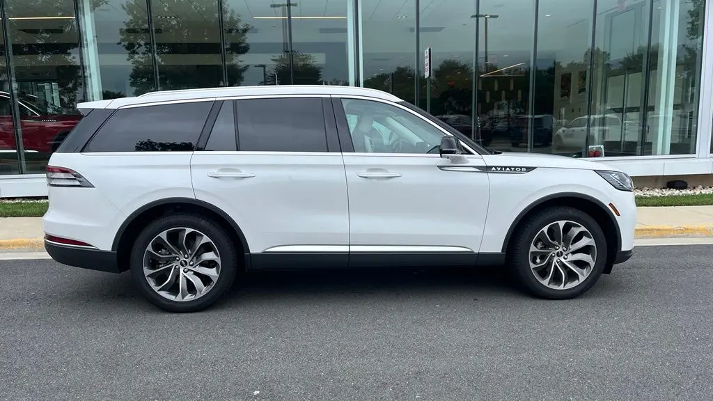 2026 Lincoln Aviator Premiere