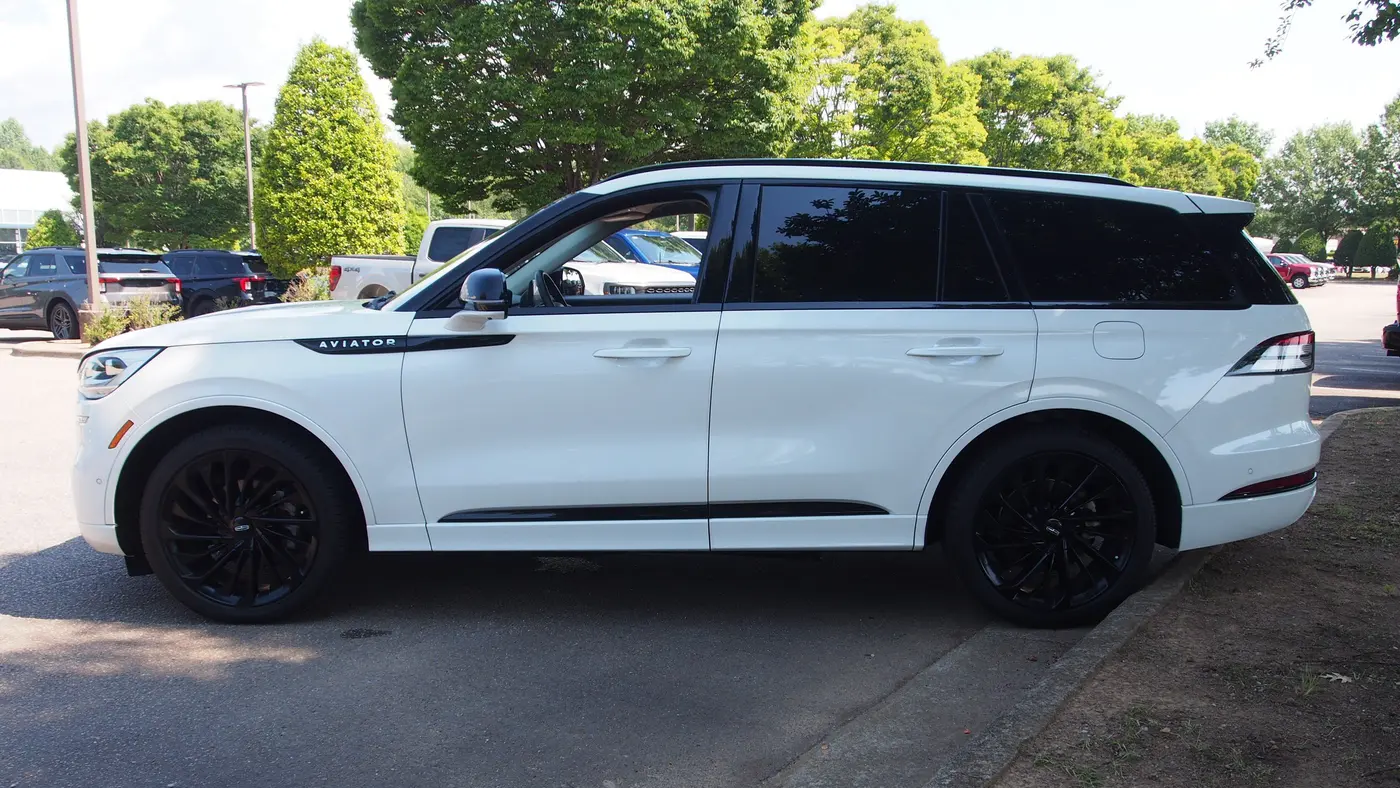 2024 Lincoln Aviator Reserve