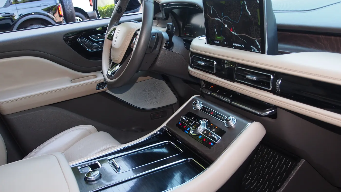 2024 Lincoln Aviator Reserve