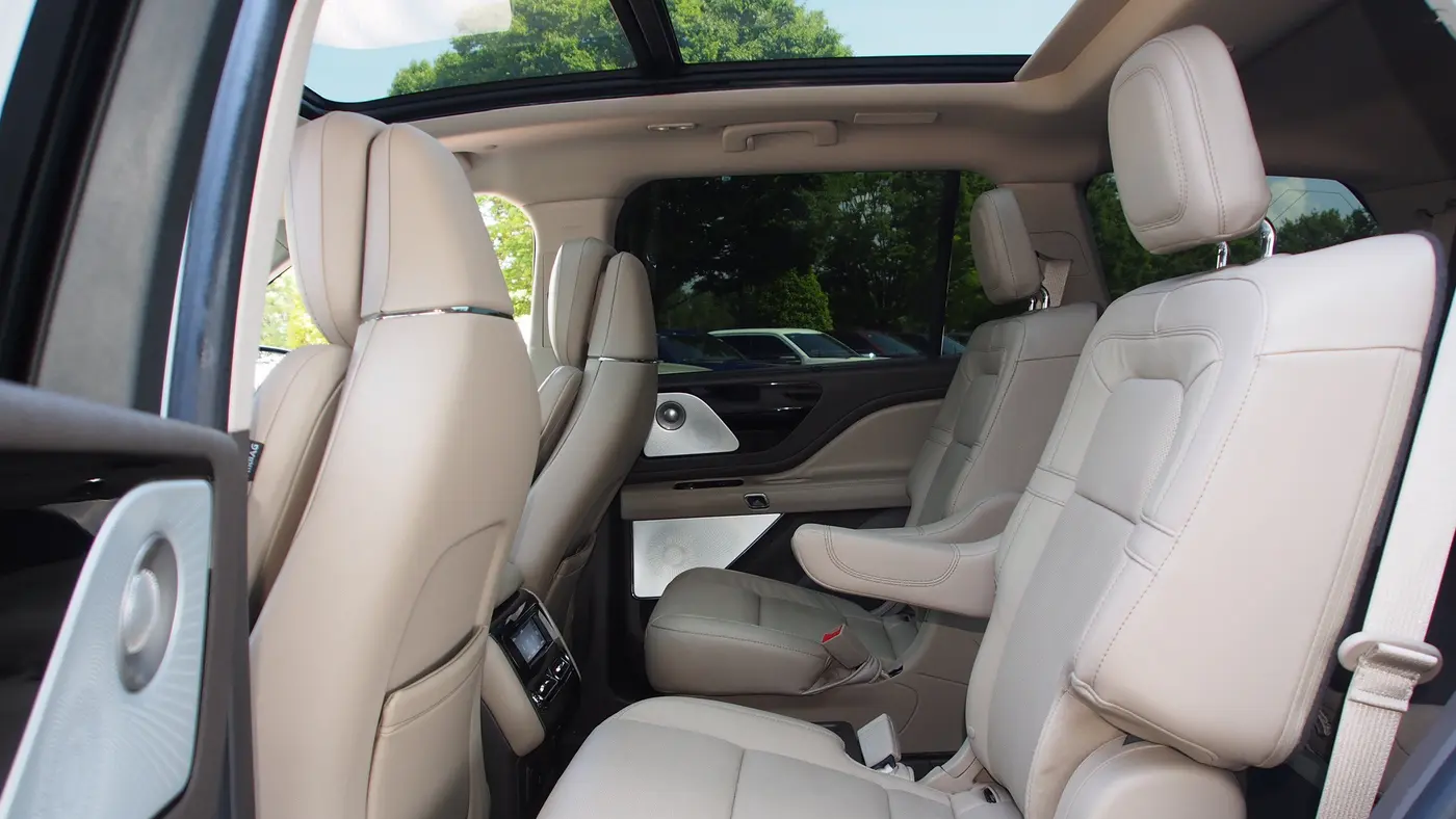 2024 Lincoln Aviator Reserve