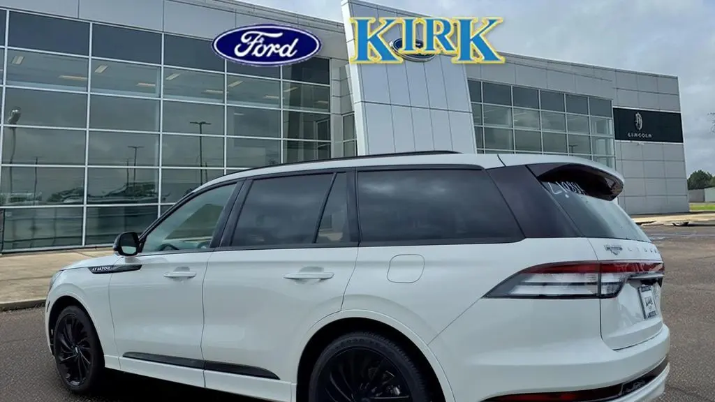 2025 Lincoln Aviator Reserve