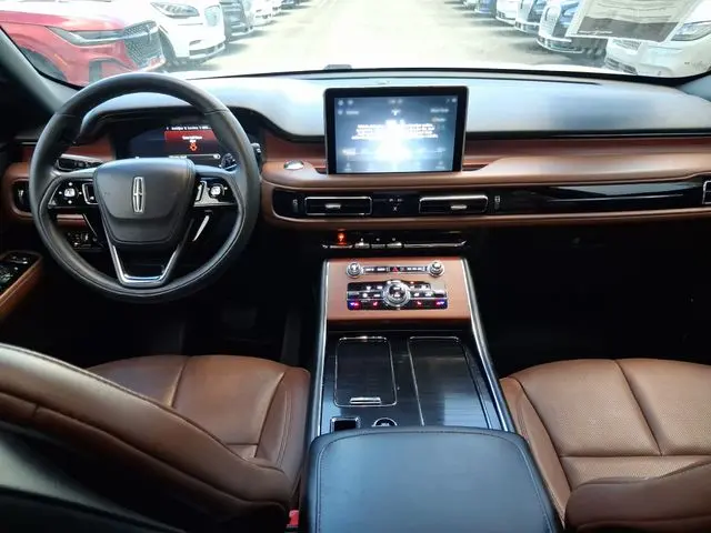 2023 Lincoln Aviator - $41,990