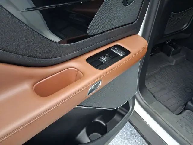 2023 Lincoln Aviator - $41,990