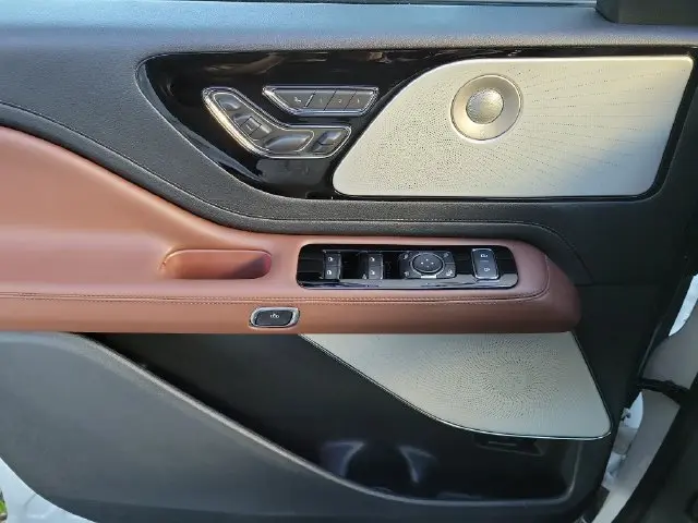 2025 Lincoln Aviator - $53,590