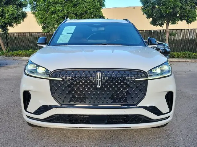 2025 Lincoln Aviator - $53,590