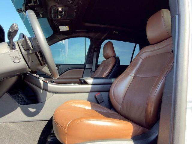 2022 Lincoln Aviator - $25,639