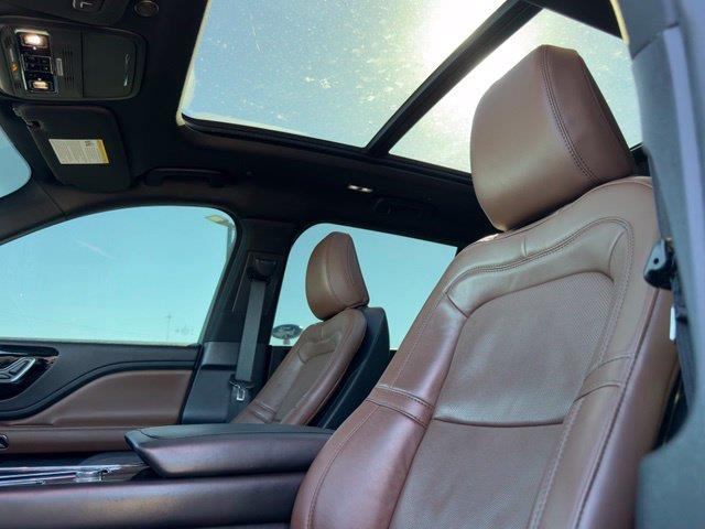 2022 Lincoln Aviator - $25,639