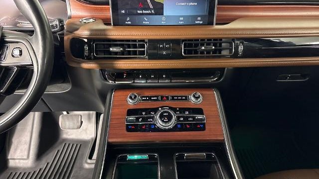 2021 Lincoln Aviator Reserve