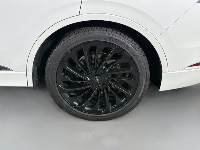 2022 Lincoln Aviator - $30,000