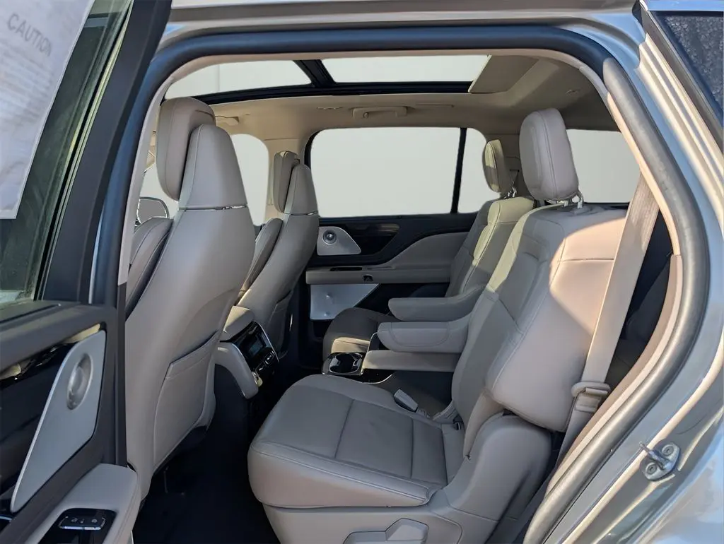 2023 Lincoln Aviator - $37,348