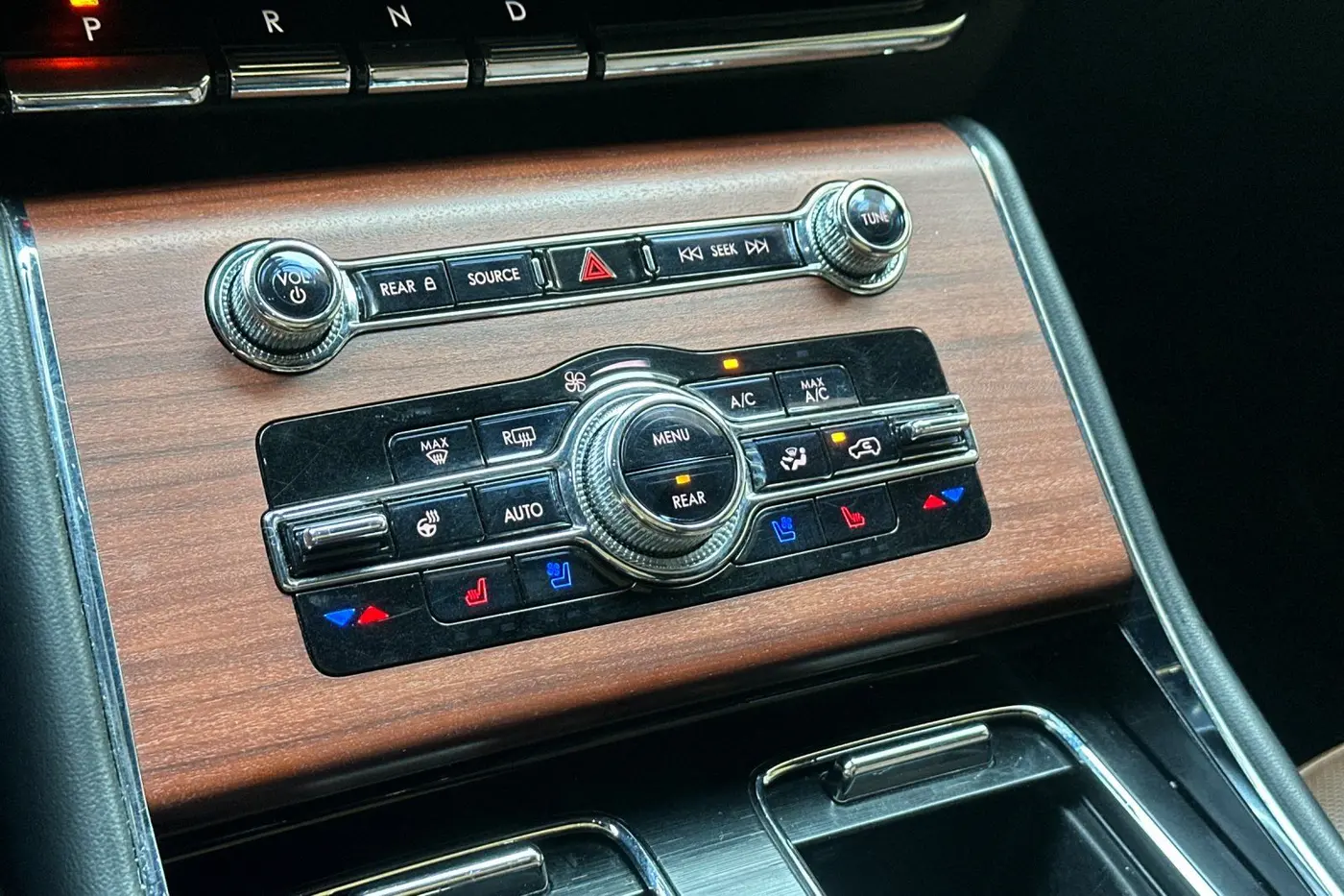 2023 Lincoln Aviator - $45,499