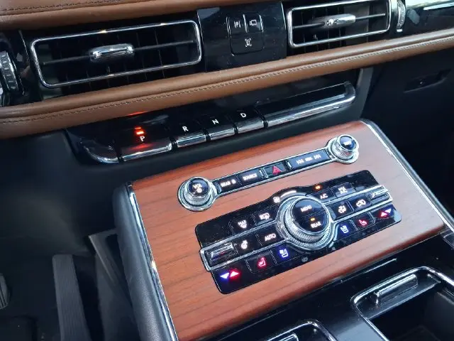 2023 Lincoln Aviator - $41,990