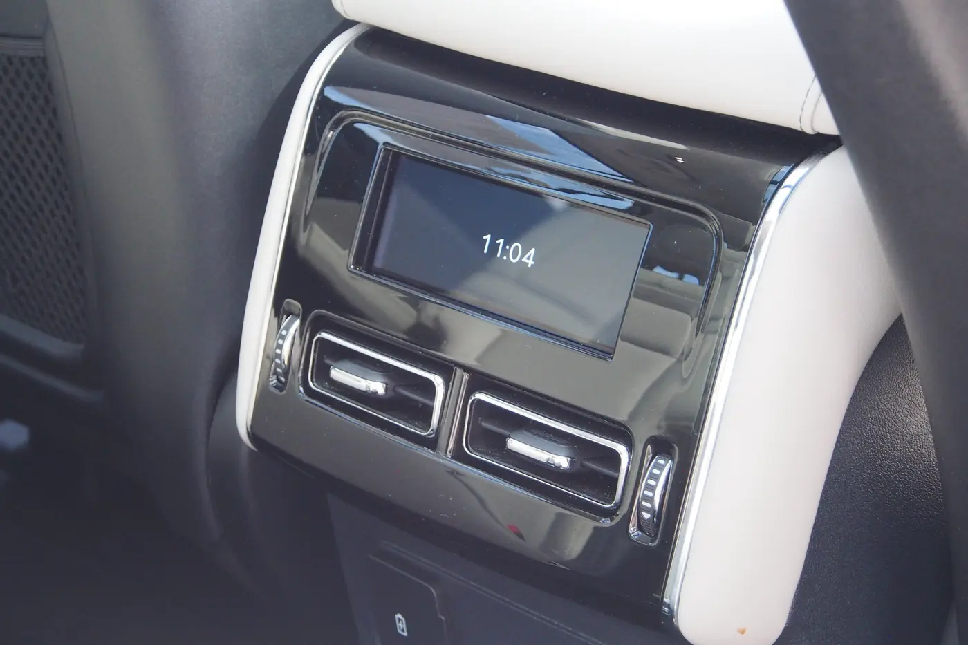 2025 Lincoln Aviator - $54,289