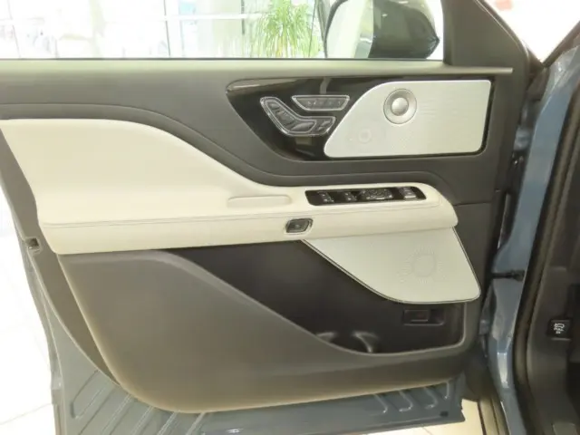 2026 Lincoln Aviator - $70,686