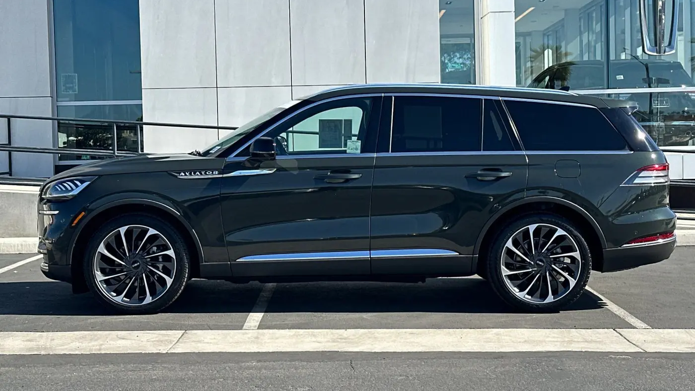 2023 Lincoln Aviator Reserve