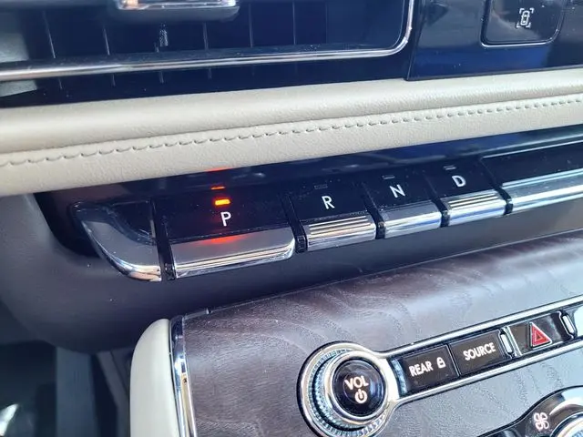 2023 Lincoln Aviator - $45,988