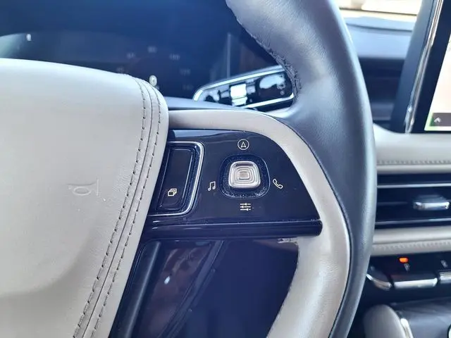 2023 Lincoln Aviator - $45,988