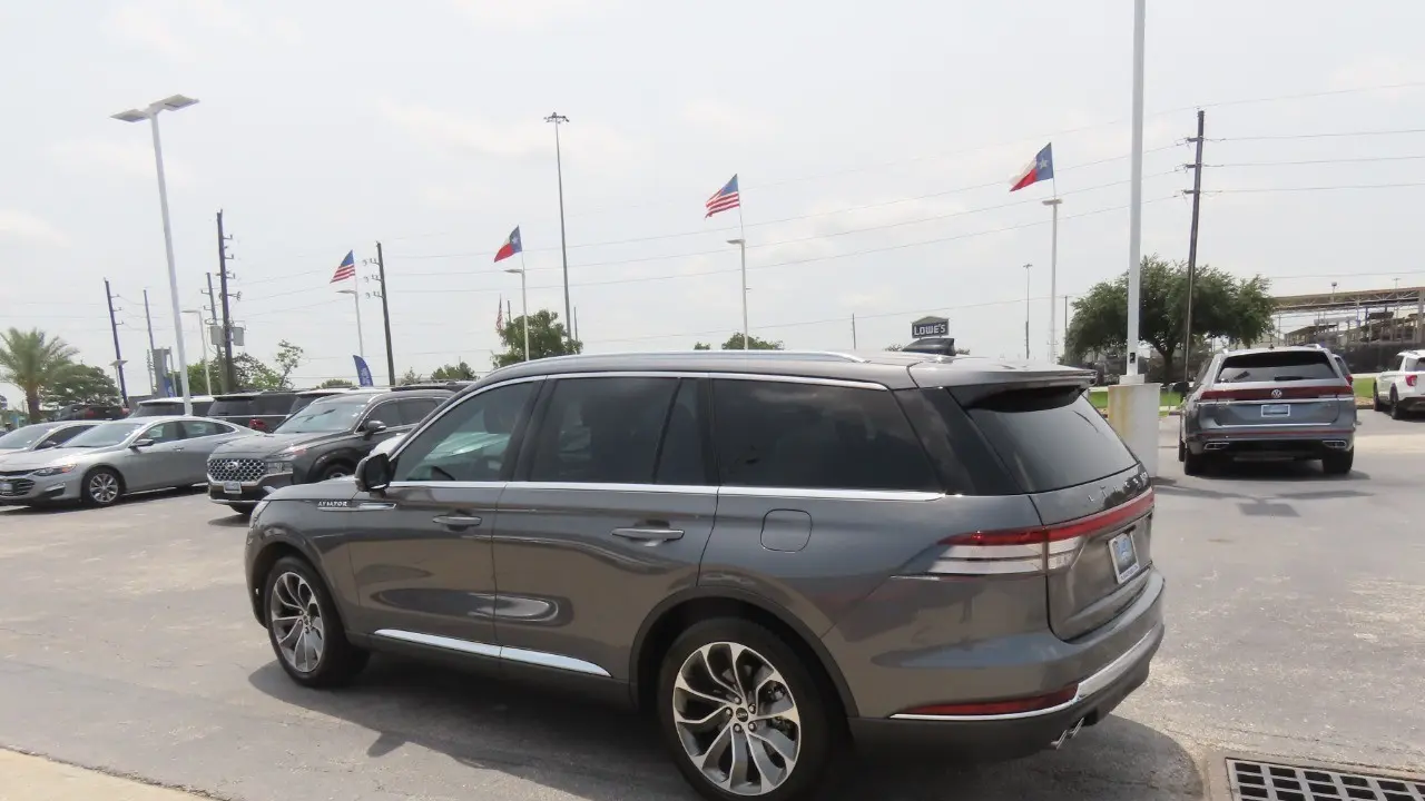 2025 Lincoln Aviator Reserve
