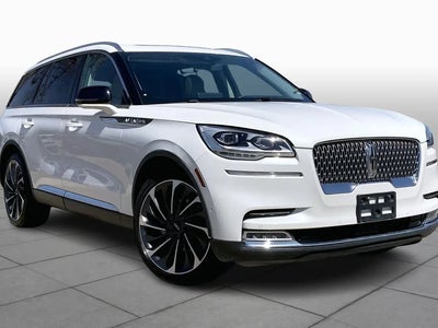 Photo of a 2023 Lincoln Aviator Reserve 4DR SUV for sale