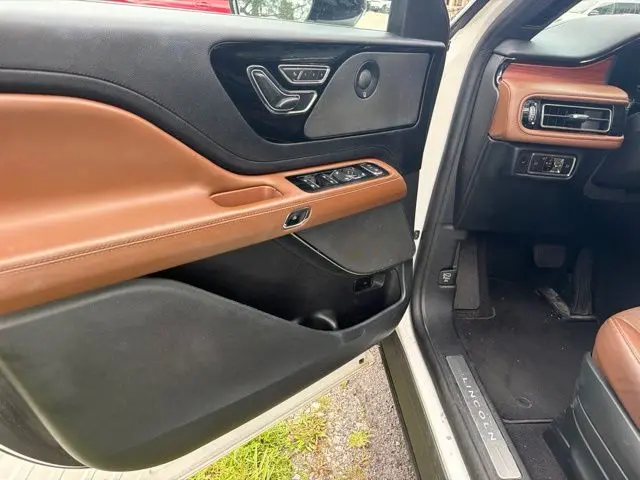 2023 Lincoln Aviator
