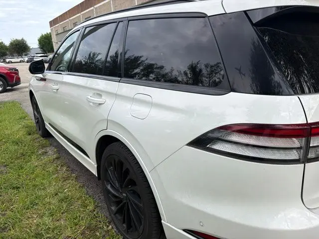 2023 Lincoln Aviator