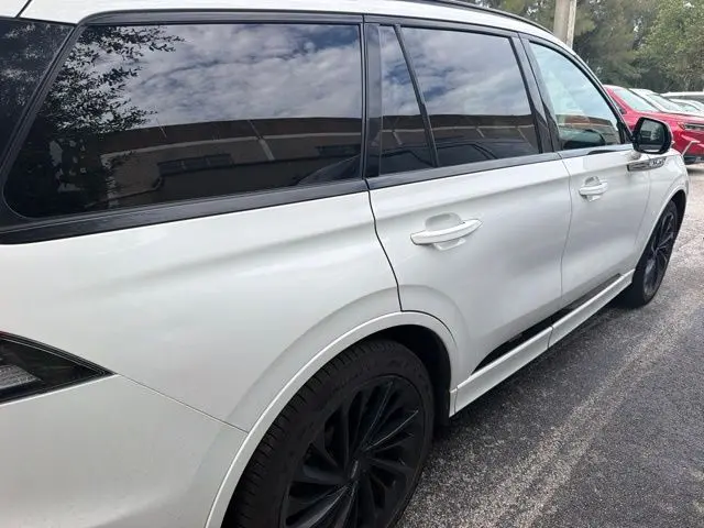 2023 Lincoln Aviator