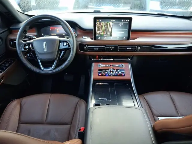 2024 Lincoln Aviator - $48,990