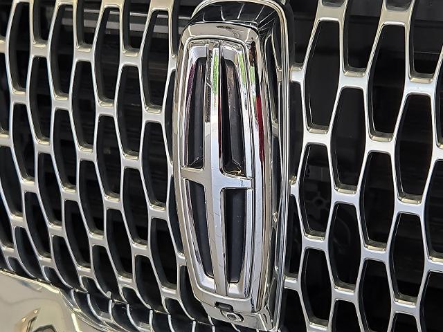 2021 Lincoln Aviator - $27,999