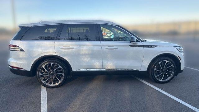 2023 Lincoln Aviator Reserve