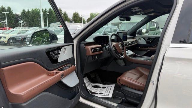 2025 Lincoln Aviator - $64,500