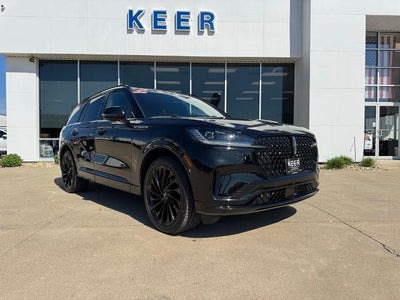 Photo of a 2025 Lincoln Aviator AWD Reserve 4DR SUV for sale