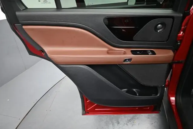 2025 Lincoln Aviator - $62,250
